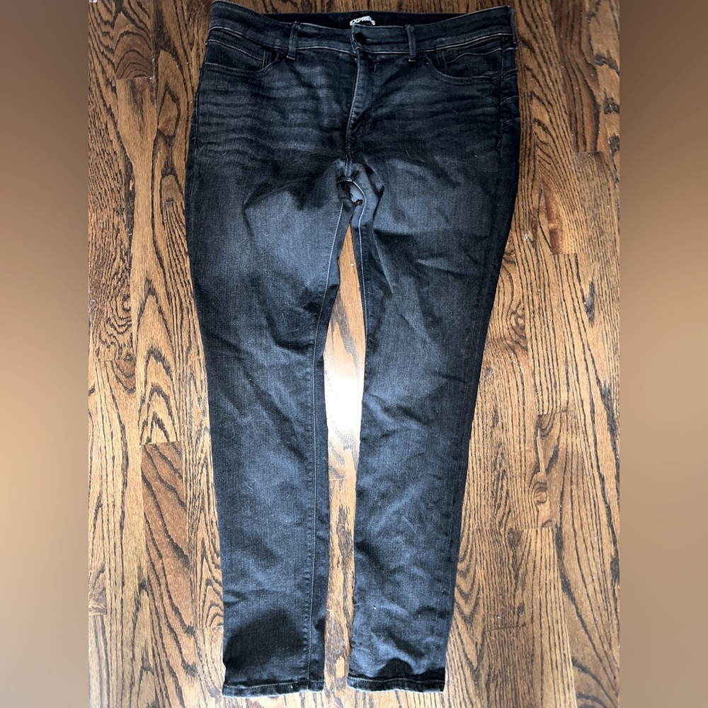 Express Women’s Skinny Jeans size 14 R Perfect Lift size 14 black